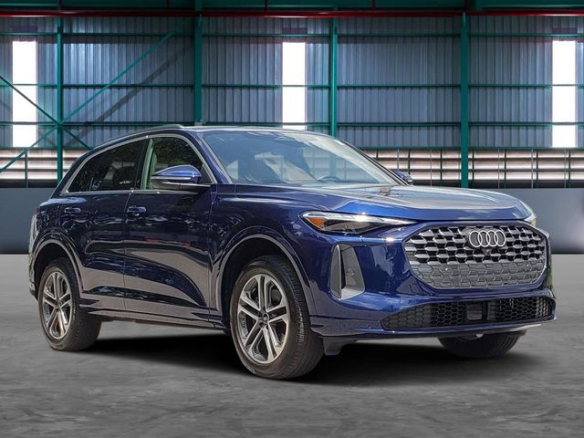 2025 Audi Q5 Premium