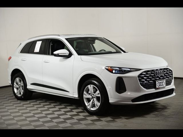 2025 Audi Q5 Premium