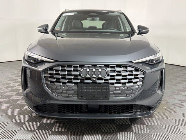 2025 Audi Q5 Premium