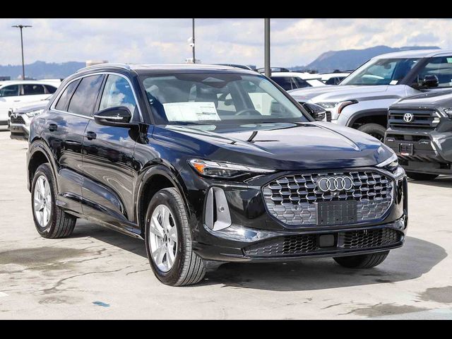 2025 Audi Q5 Premium