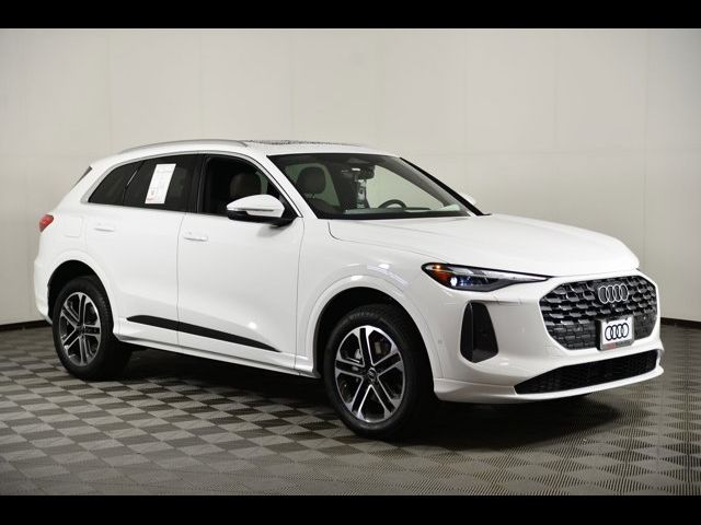 2025 Audi Q5 Premium