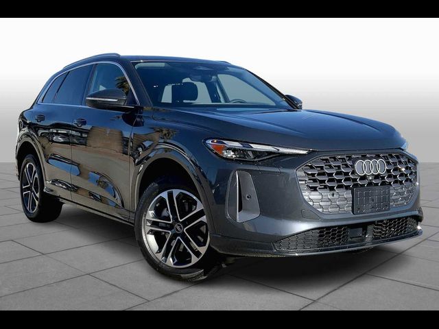 2025 Audi Q5 Premium