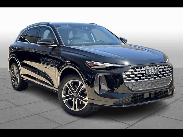 2025 Audi Q5 Premium