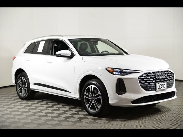 2025 Audi Q5 Premium