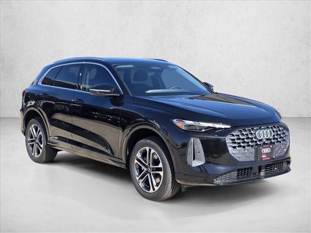 2025 Audi Q5 Premium