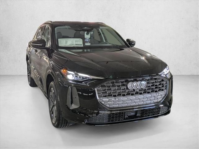 2025 Audi Q5 Premium