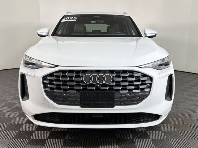 2025 Audi Q5 Premium