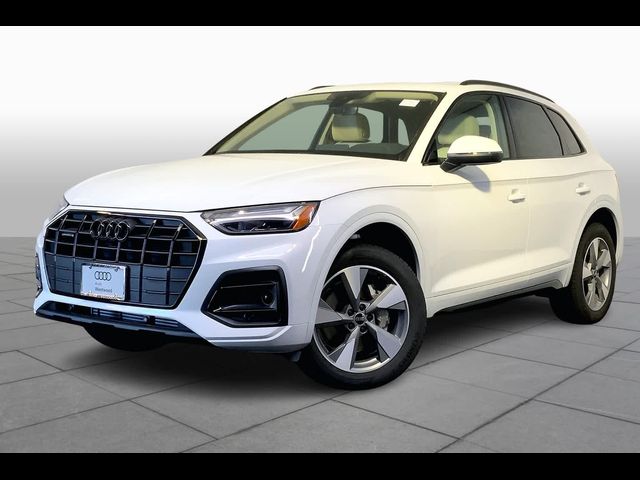 2025 Audi Q5 Premium