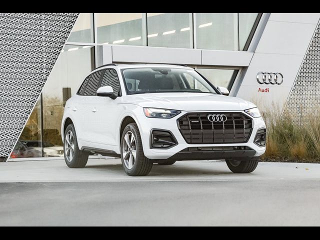 2025 Audi Q5 Premium