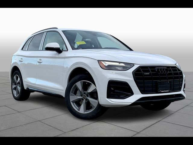 2025 Audi Q5 Premium