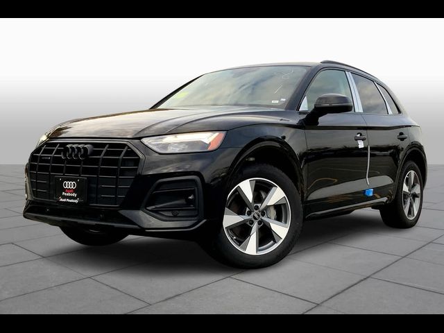 2025 Audi Q5 Premium