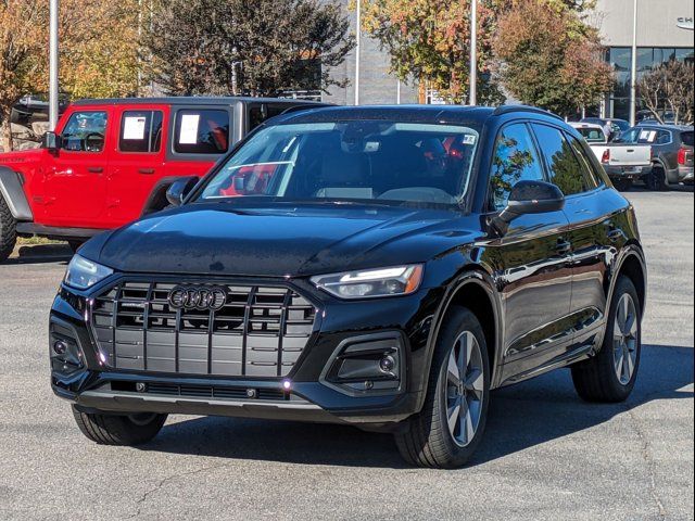 2025 Audi Q5 Premium