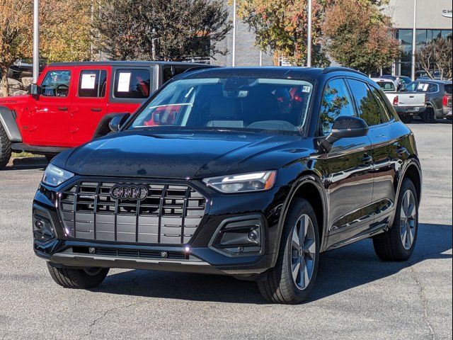 2025 Audi Q5 Premium