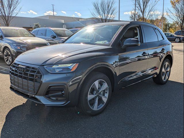 2025 Audi Q5 Premium