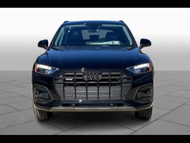 2025 Audi Q5 Premium