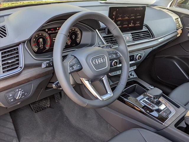 2025 Audi Q5 Premium