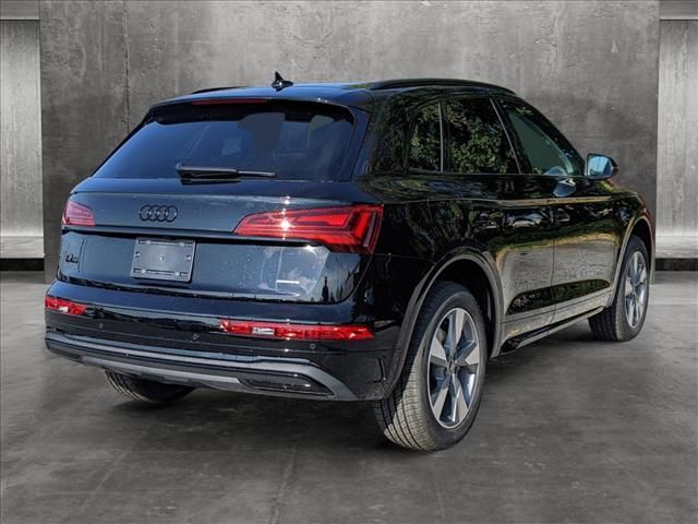 2025 Audi Q5 Premium