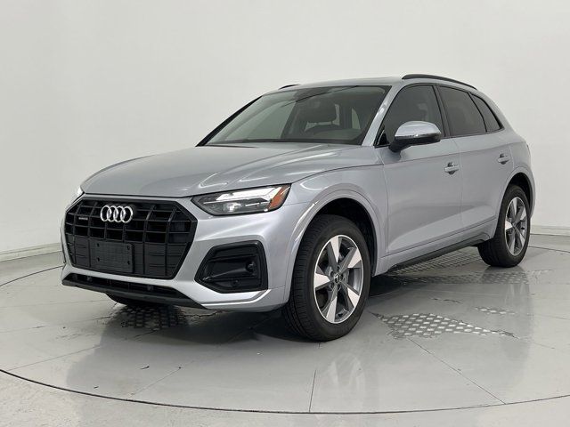 2025 Audi Q5 Premium