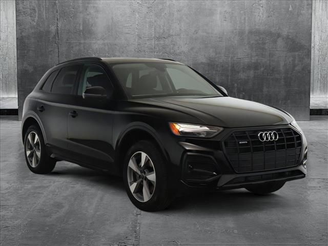 2025 Audi Q5 Premium