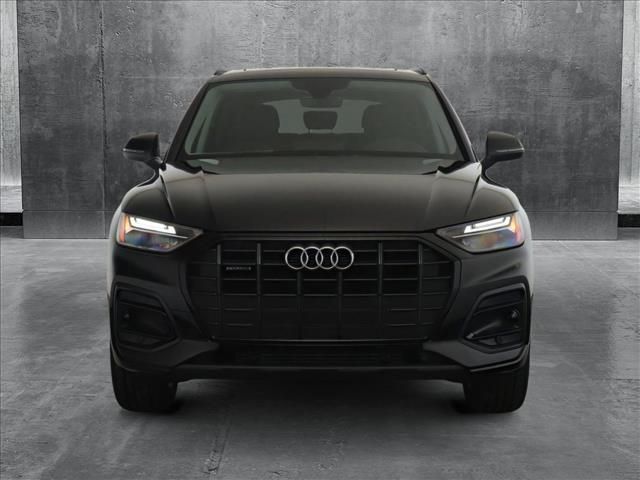 2025 Audi Q5 Premium