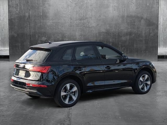 2025 Audi Q5 Premium