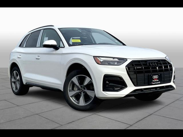 2025 Audi Q5 Premium