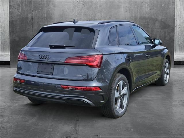 2025 Audi Q5 Premium