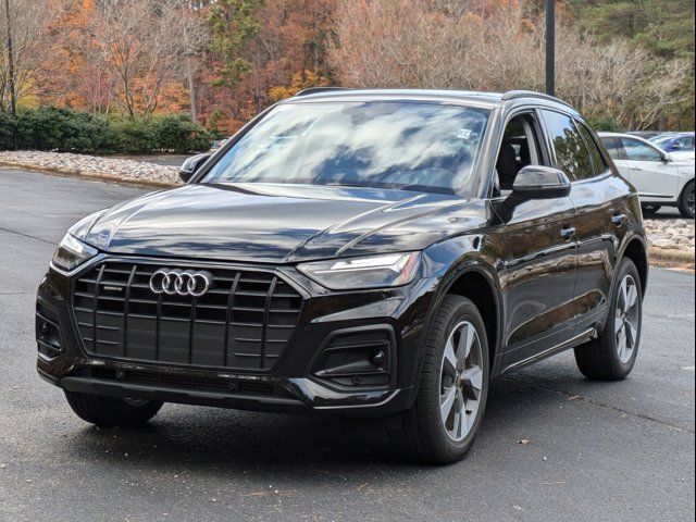 2025 Audi Q5 Premium