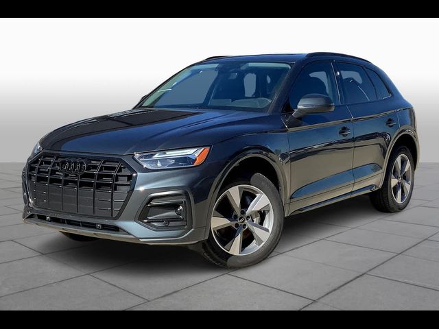 2025 Audi Q5 Premium