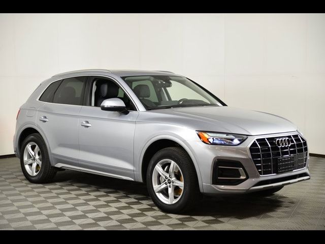 2025 Audi Q5 Premium