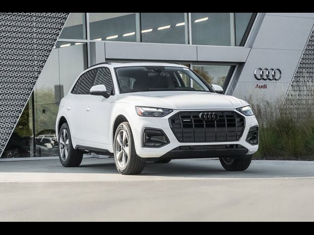 2025 Audi Q5 Premium