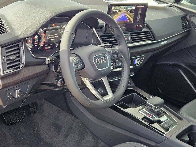 2025 Audi Q5 Premium