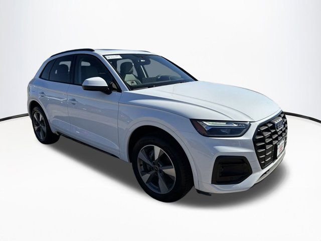 2025 Audi Q5 Premium