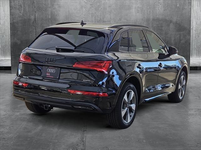 2025 Audi Q5 Premium