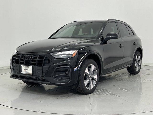 2025 Audi Q5 Premium