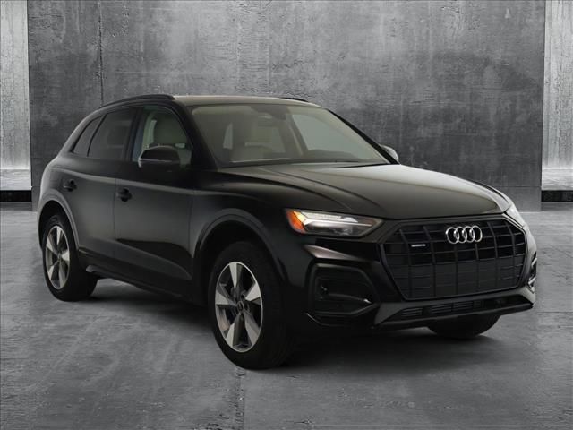 2025 Audi Q5 Premium