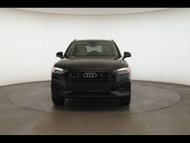 2025 Audi Q5 Premium