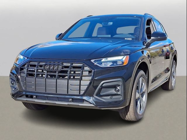 2025 Audi Q5 Premium