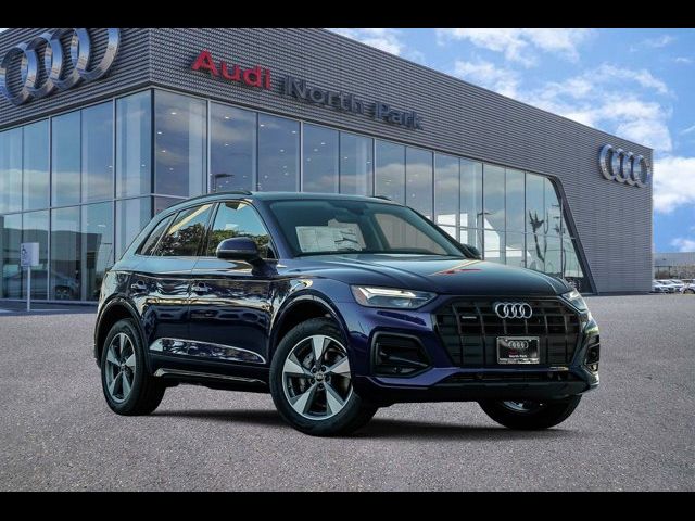 2025 Audi Q5 Premium