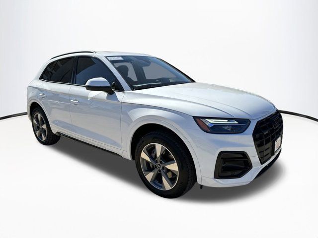 2025 Audi Q5 Premium