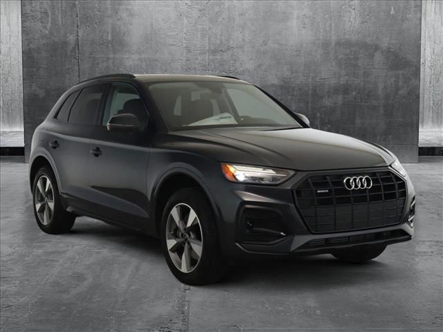 2025 Audi Q5 Premium