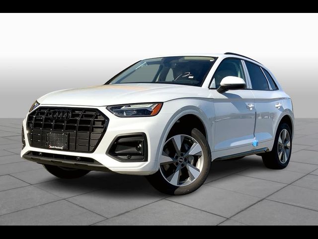 2025 Audi Q5 Premium