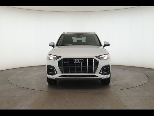 2025 Audi Q5 Premium