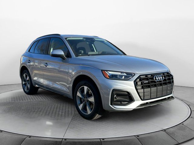 2025 Audi Q5 Premium