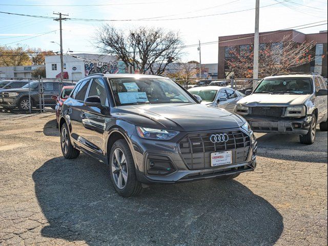 2025 Audi Q5 Premium