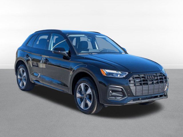 2025 Audi Q5 Premium