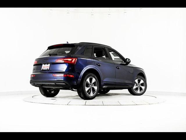 2025 Audi Q5 Premium