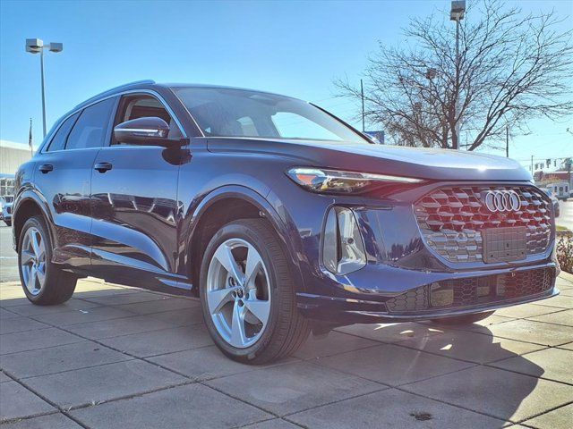 2025 Audi Q5 Premium Plus