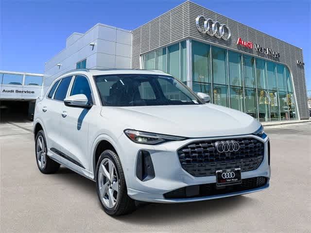 2025 Audi Q5 Premium Plus