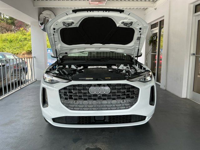 2025 Audi Q5 Premium Plus
